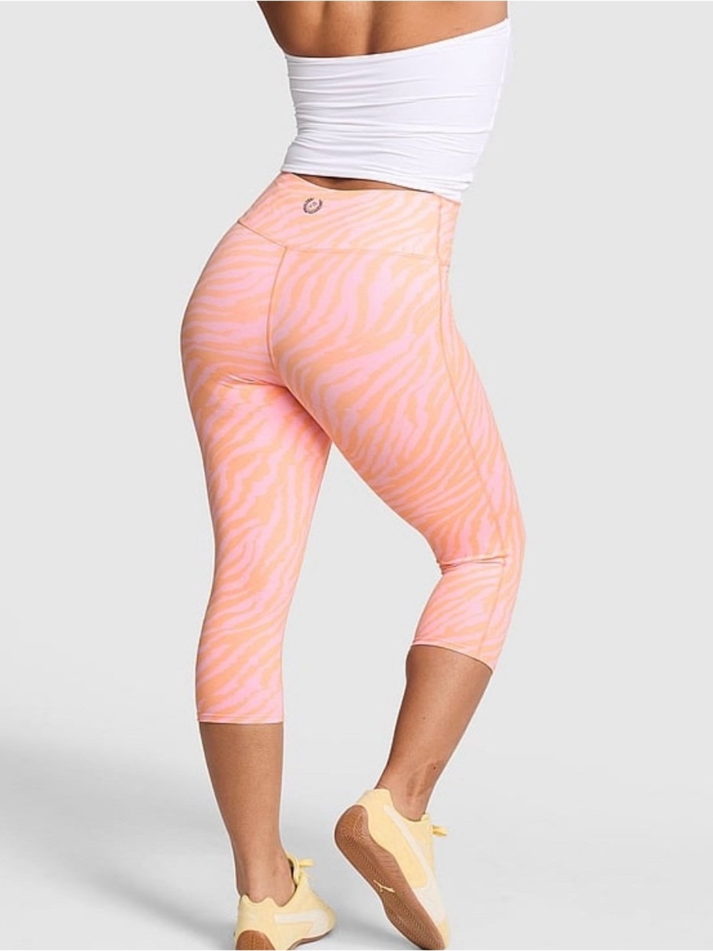 New XS Victoria’s Secret PINK Orange Leggings Capri Relay Yoga Pants Zebra